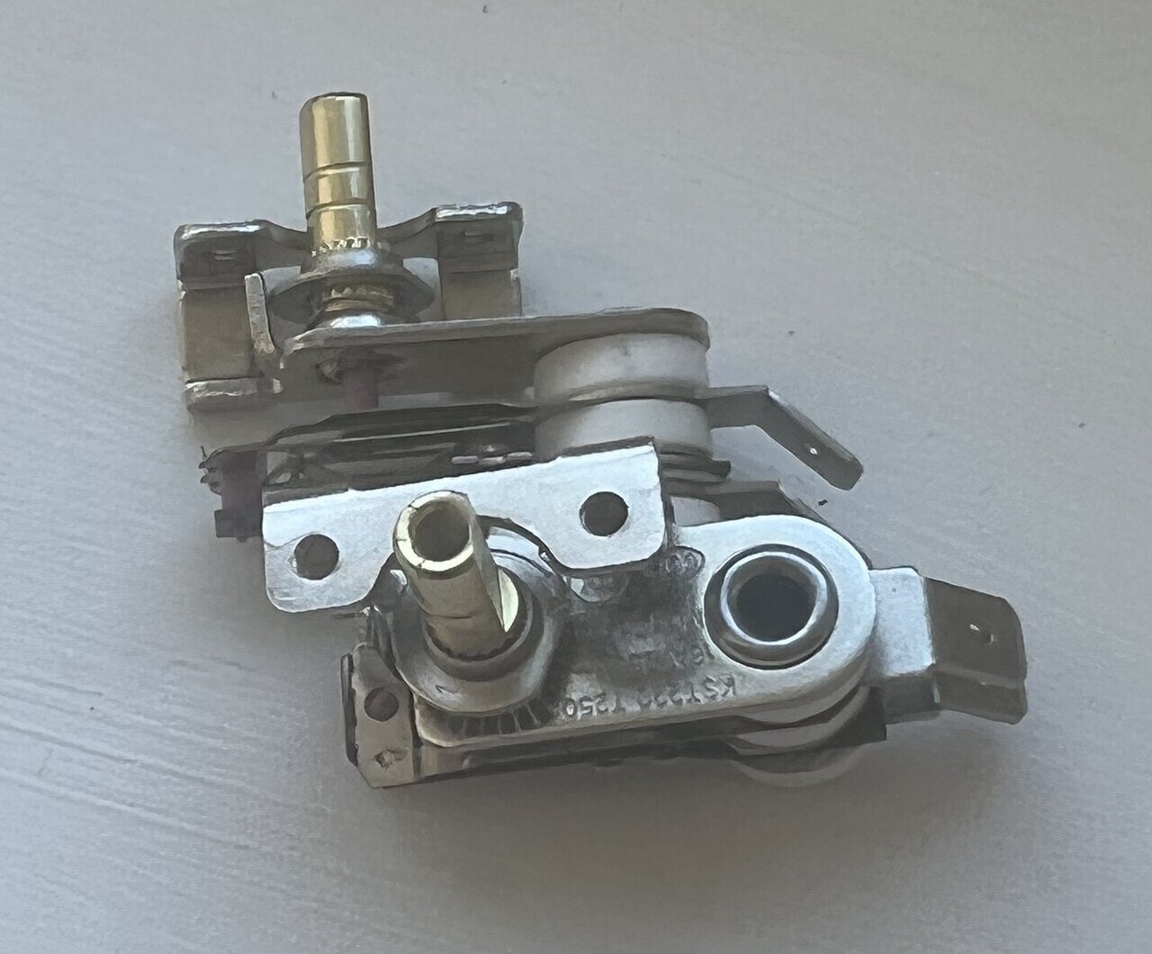 KST220-16A/250V, 215C терморегулятор — габаритный чертёж и характеристики