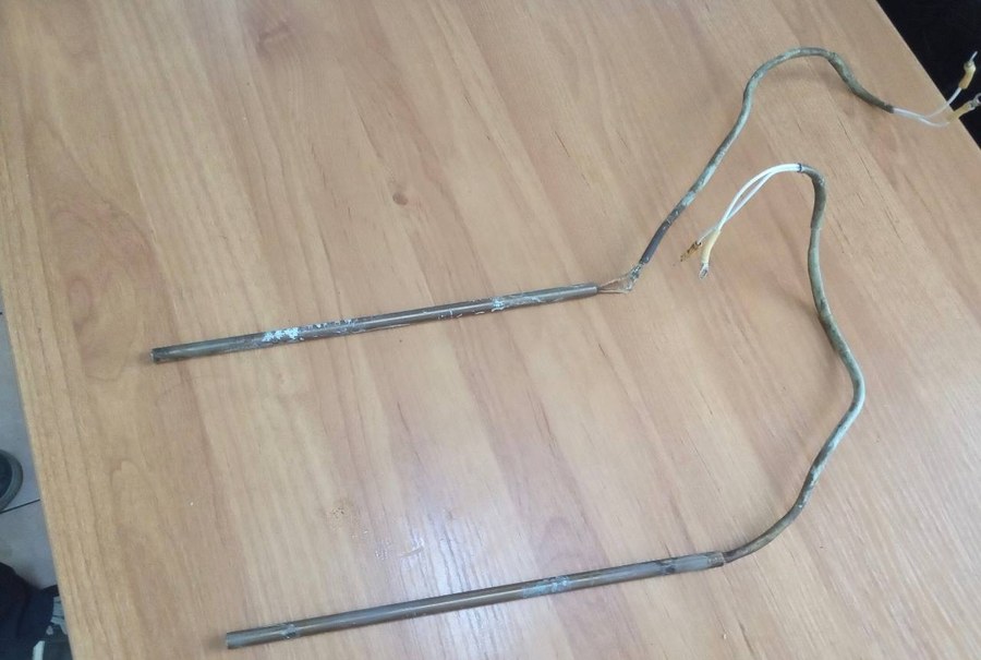 Тэн патронного типа HLP KAWAI JAPAN 200V 300W L=250mm. D=8mm. Lпровода (термостойкий) = 400mm. Тэн патронного типа HLP KAWAI JAPAN 200V 300W L=250mm. D=8mm. Lпровода (термостойкий) = 400mm.