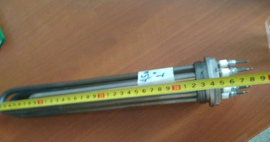 Блок тэн. Гайка G2 / 3 тэна на 220В Суммарная мощность 4,5кВт Длинна тэна от гайки 320-400м Блок тэн. Гайка G2 / 3 тэна на 220В Суммарная мощность 4,5кВт Длинна тэна от гайки 320-400м
