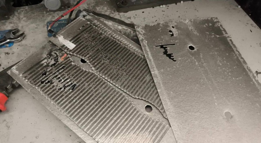 Тэн для кромкооблицовочного станка 240*170-220V*1400W Тэн для кромкооблицовочного станка 240*170-220V*1400W