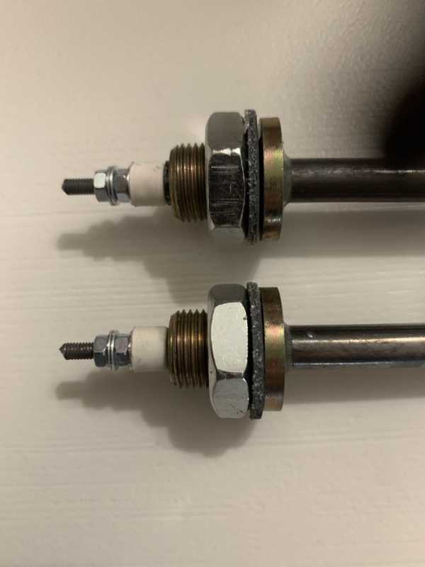 ТЭН 65 А10/1,0 Р 220 ф.2 R12 ШМ18х1,5 ТЭН 65 А10/1,0 Р 220 ф.2 R12 ШМ18х1,5