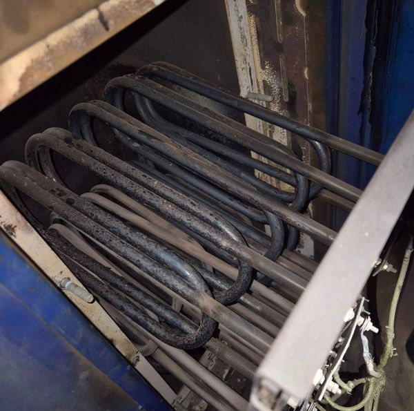 Тэн для печи полимеризации. Длинна до резьбы 390мм с резьбой 430 Тэн для печи полимеризации. Длинна до резьбы 390мм с резьбой 430